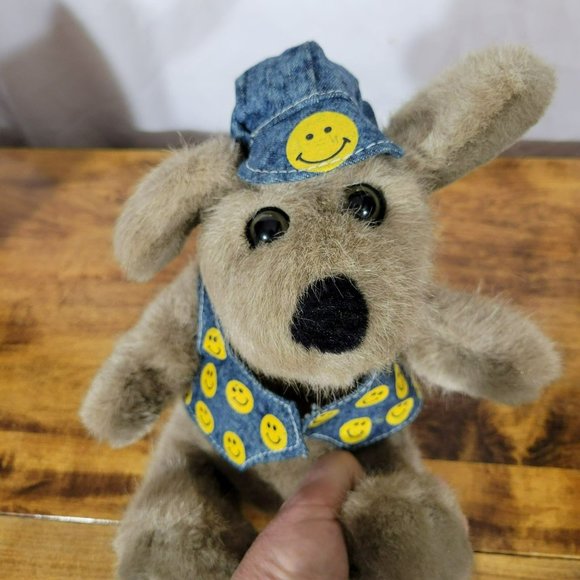 Vintage 1987 Commonwealth 10" Puppy with Denim Smiley Face Vest & Hat RARE - Picture 2 of 6